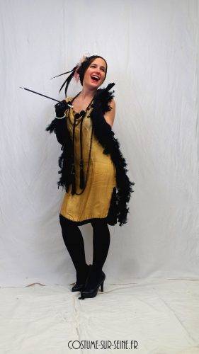robe dorée années folles 1920