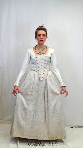 Robe Marie Antoinette blanche