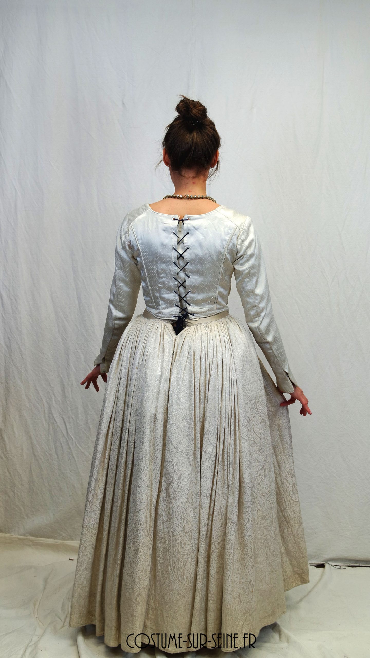 Robe Marie Antoinette blanche